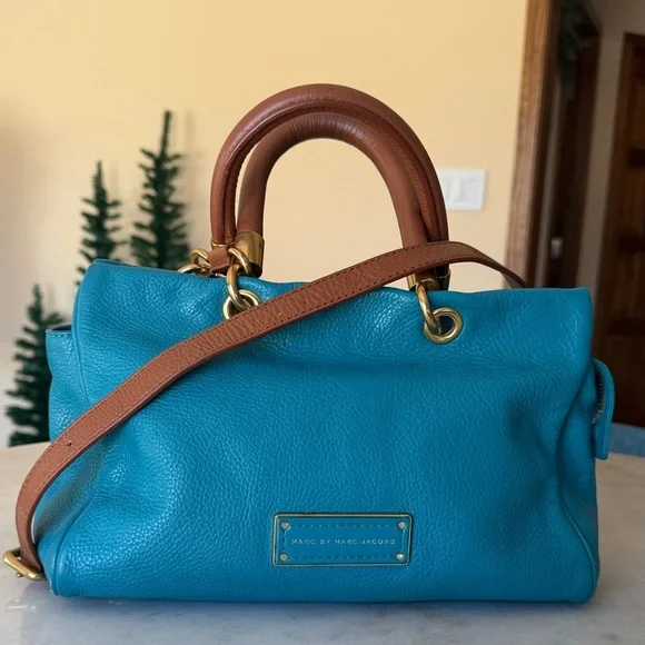 Marc by Marc Jacobs Too Hot to Handle Handbag - Picture 1 of 13